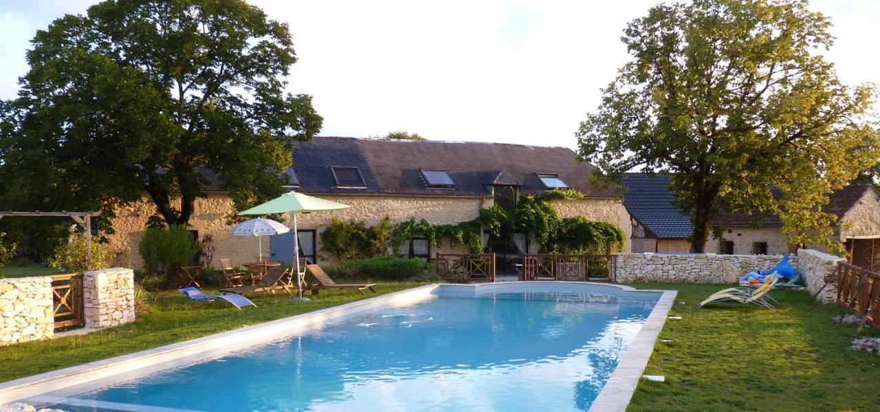 Bed and Breakfast Aux Fontaines D'Eyvigues Eyvignes-et-Eybenes Exterior foto